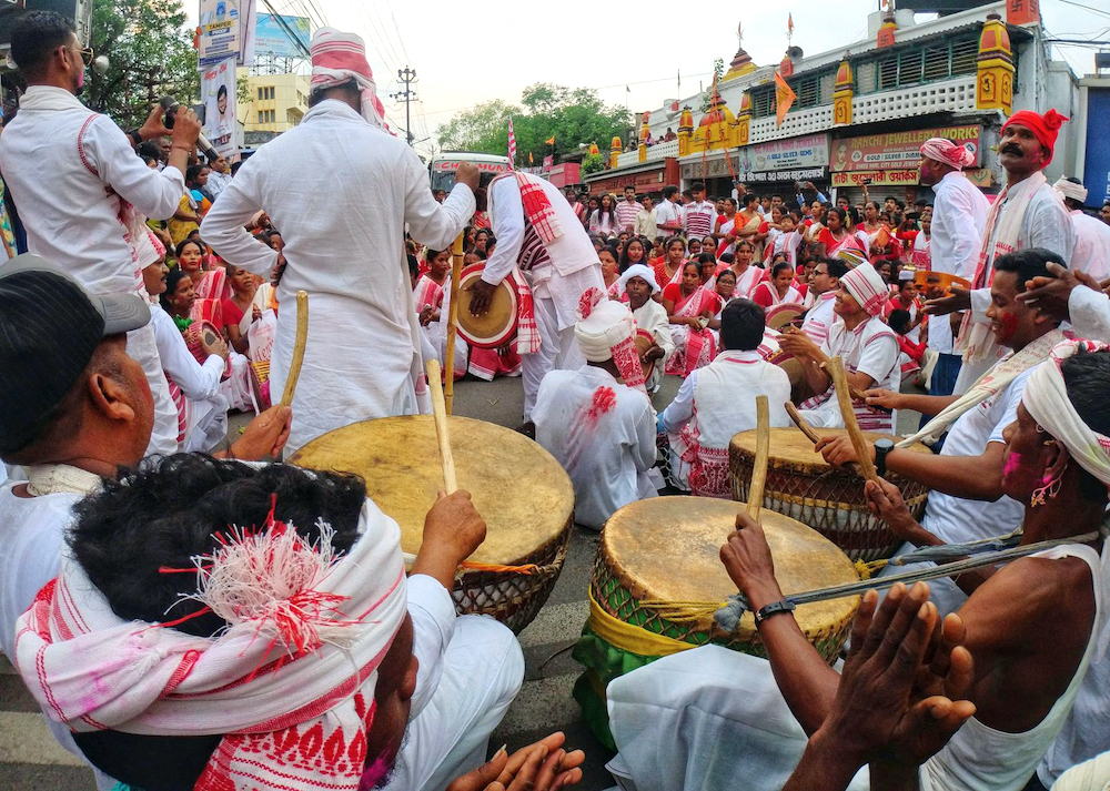 Danses pendant une festivité au Jharkhand
