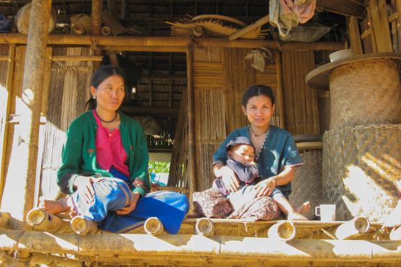 Trek vers des femmes karen à la frontière entre Thaïlande et Birmanie