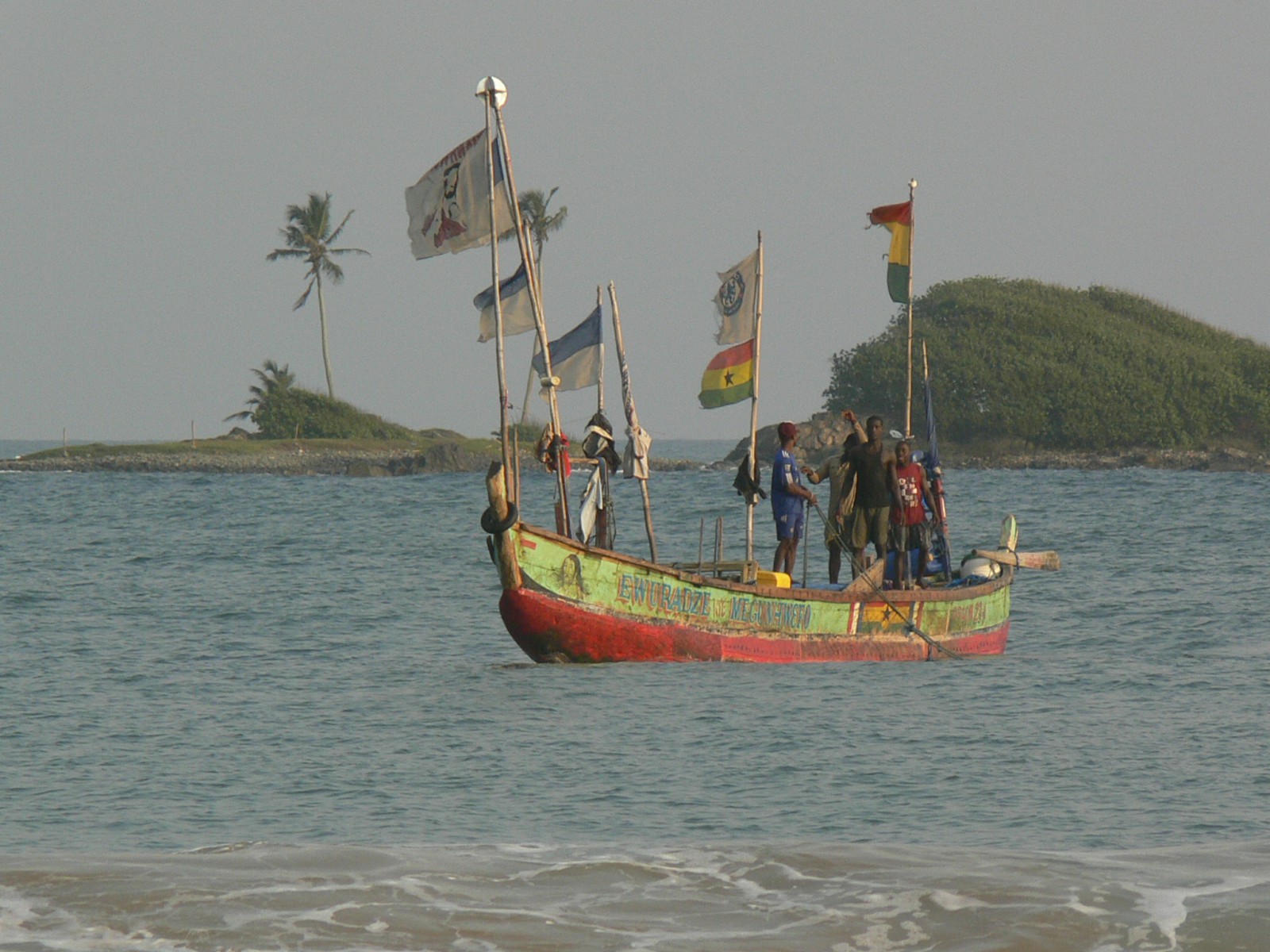 Plage de Busua sur la côte ghanéenne