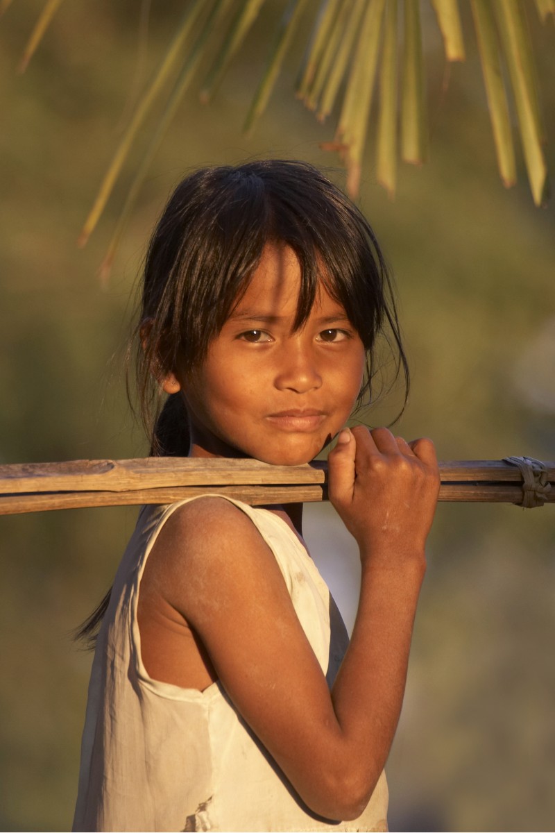 Portrait d'enfant photographié par Keat Tunier au Cambodge