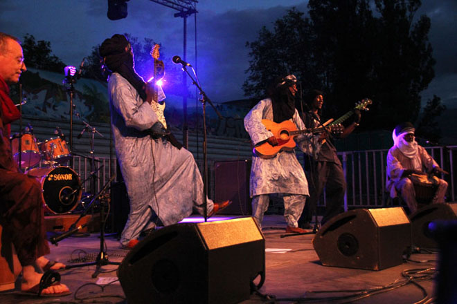 Concert du groupe Nabil Baly lors des 20 ans de Tamera
