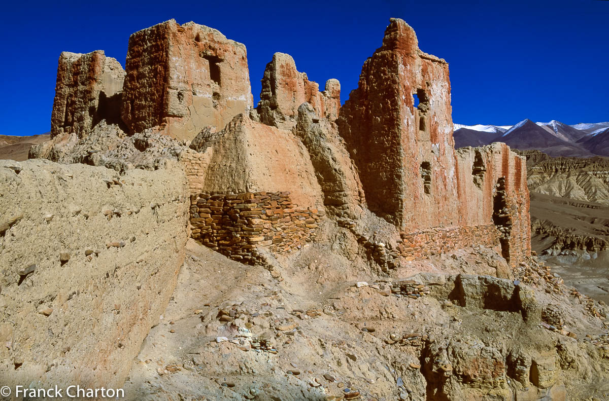 Ruines du temple sommital de Dungkar