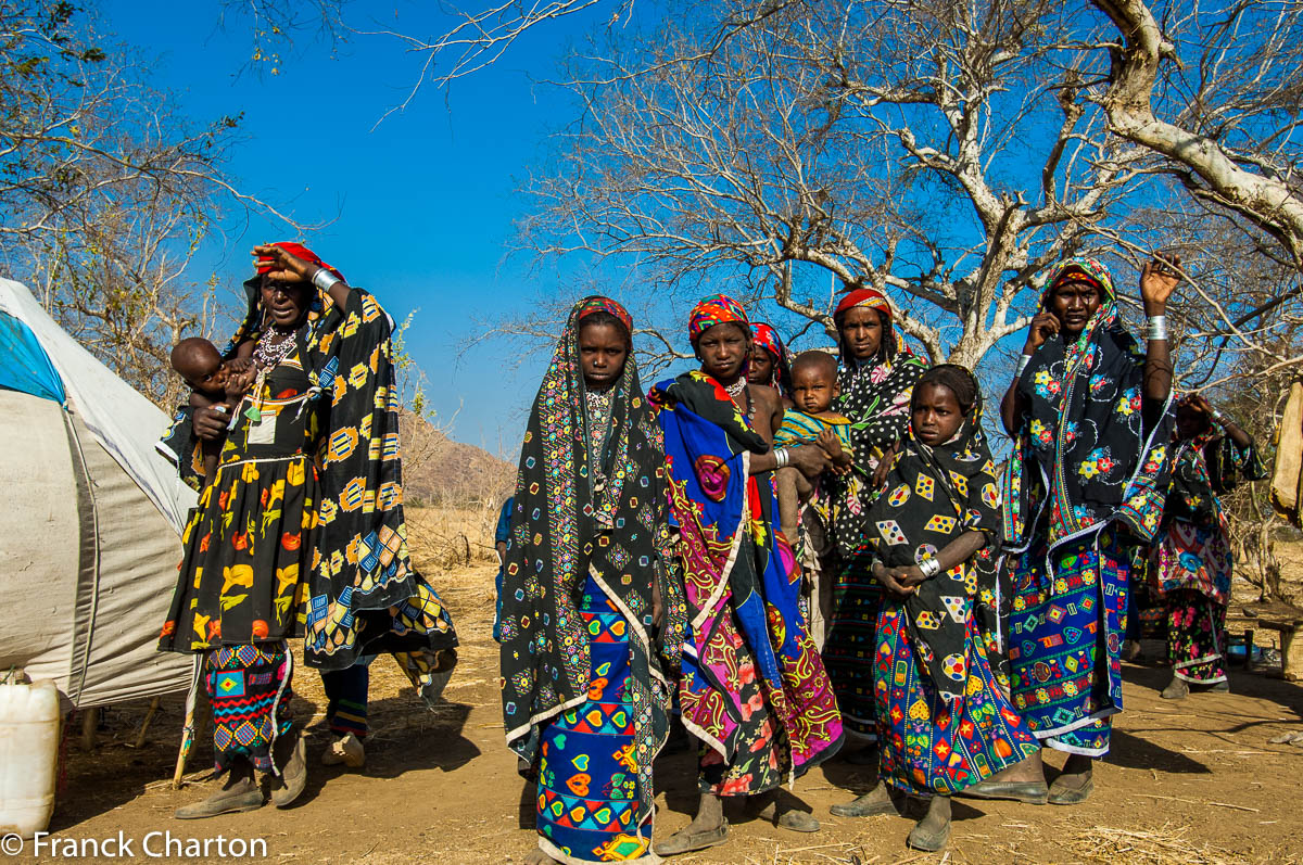 Campement de nomades Fulani en bordure du Bhar El Gazal. 