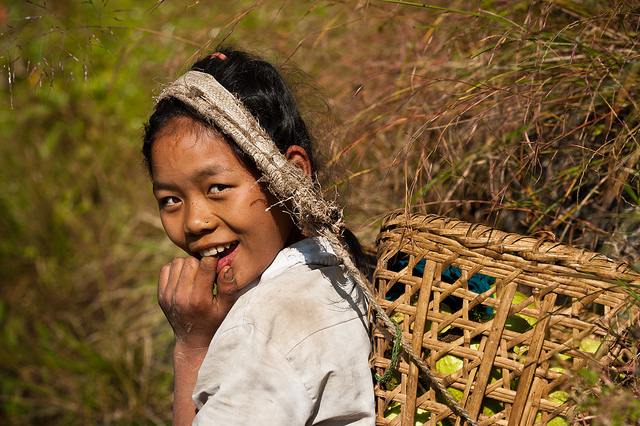 Jeune fille népalaise 