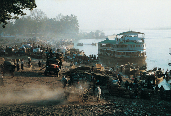 Paysage fluvial birman