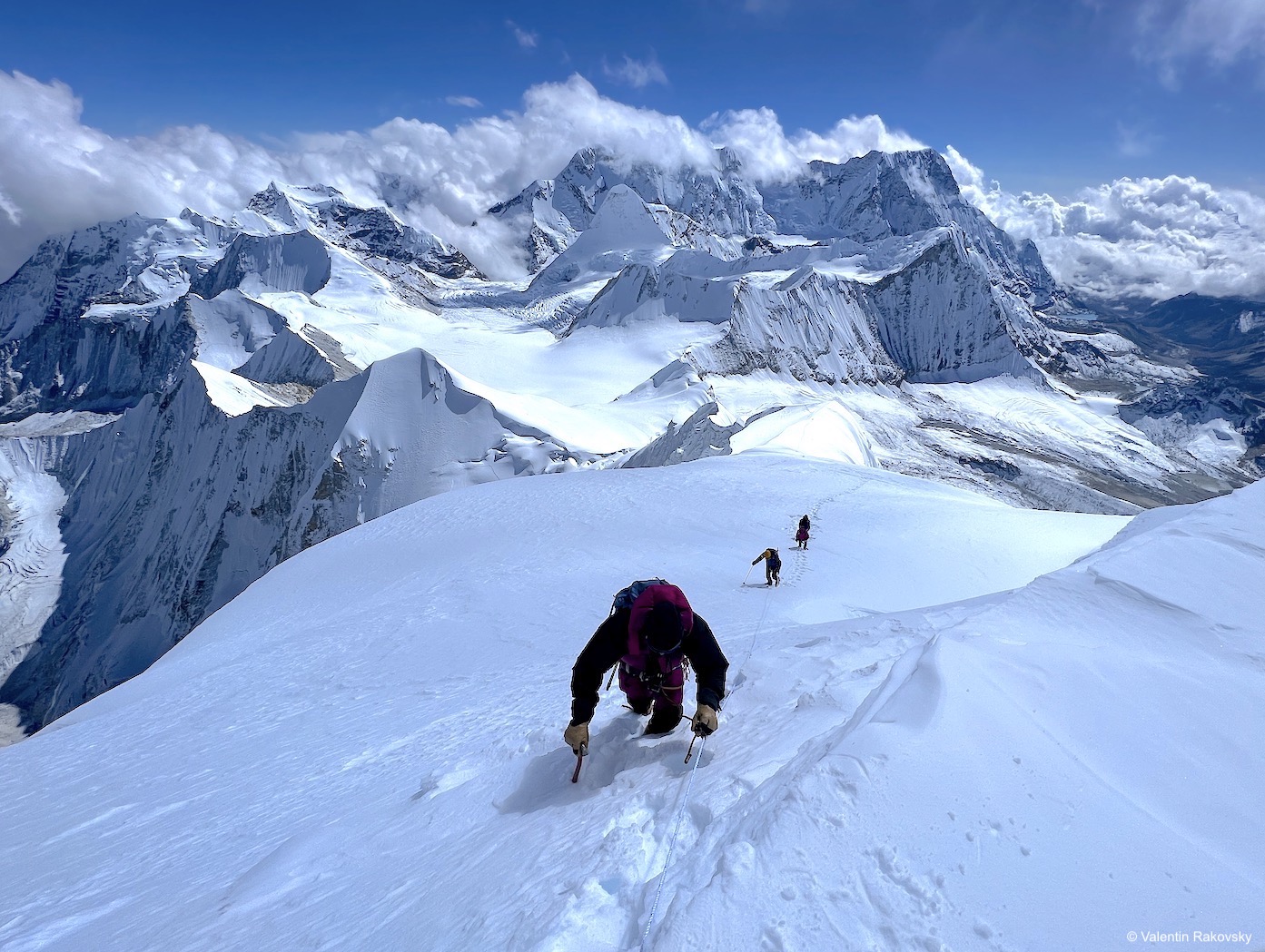 Ascension baruntse au Népal