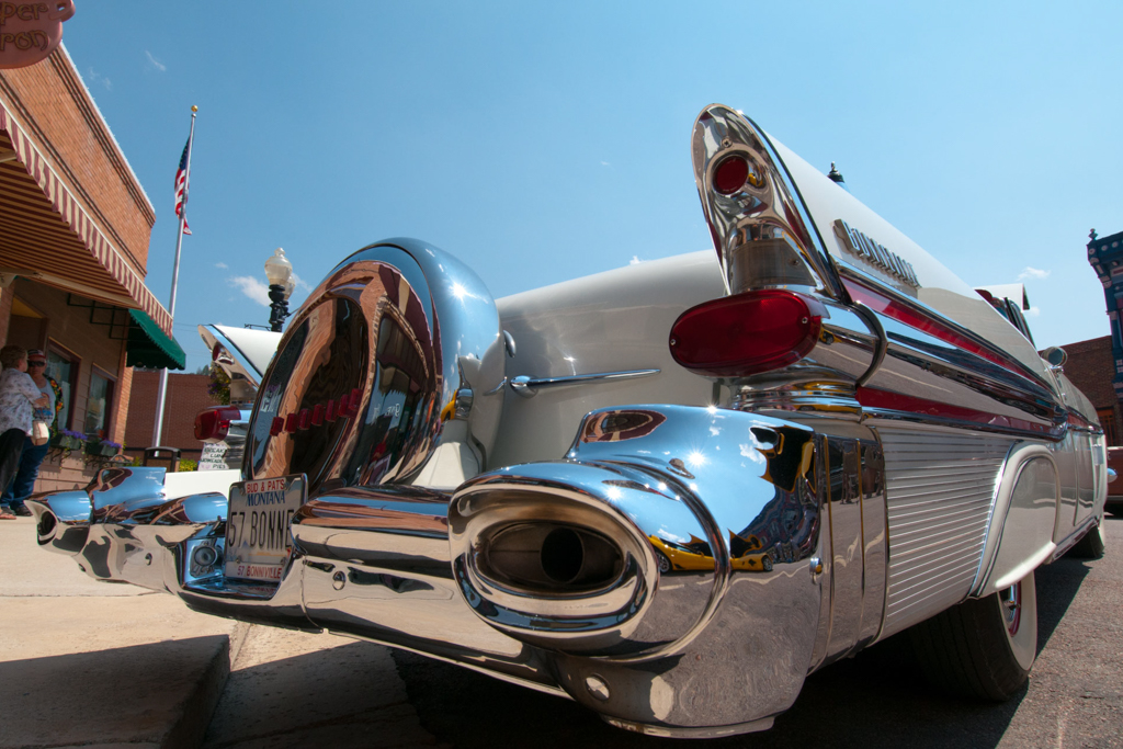 Cadillac flamboyante le long de la Route 66 © Christian Vérot
