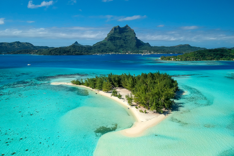 Atoll à Bora Bora en Polynésie Française © Mark Fitz