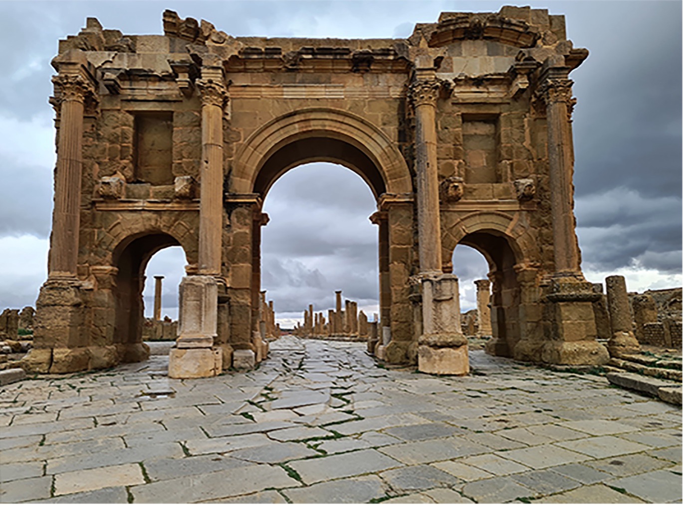 ©Colette Sibenaler - Timgad