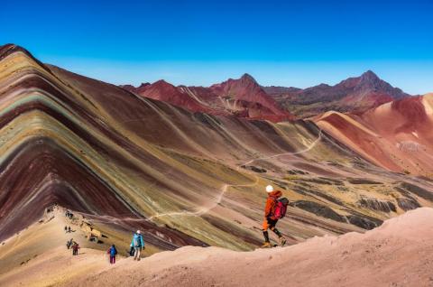 Tour de l'Ausangate, pèlerinage du Qoyllurit'y et pont inca