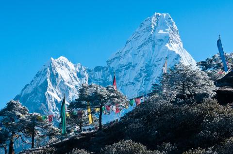 Amadablam 6814 m depuis Tangboche dans la région de l’Everest au Népal