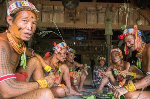 Immersion dans une cérémonie avec des chamans sur l'île de Siberut