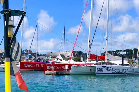 Voyage d'aventure et navigation en trimaran en France