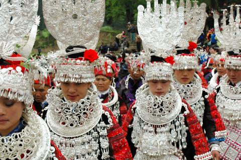 Immersion dans la fête du repas des soeurs miao au Guizhou oriental