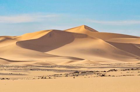 Voyage près de dunes au Mehadjebat