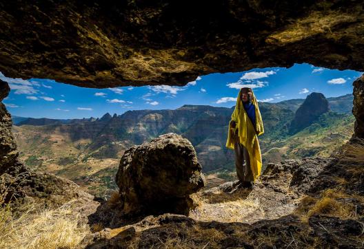 Trek dans le Massif du Simiens vers la grotte sacrée de Chugi Mariam au nord éthiopien
