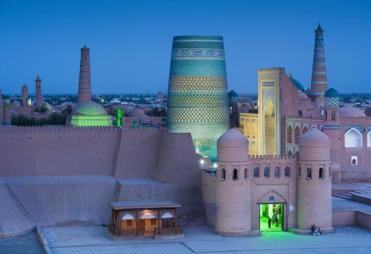 Découverte de la porte Ouest de la ville fortifiée de Khiva