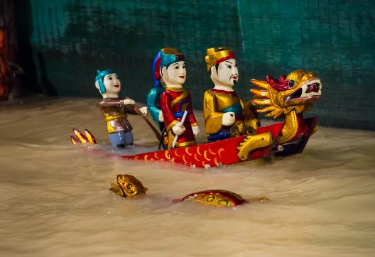 Découverte d'un théâtre de marionnettes sur l'eau à Hanoi