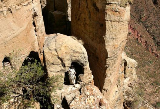 Exploration du massif du Ghéralta sur la montagne du Guh