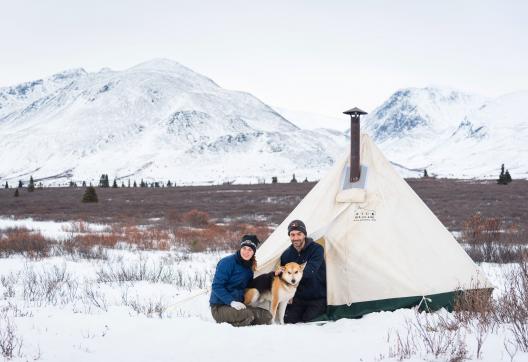 Trekking dans les territoires sauvages du Yukon