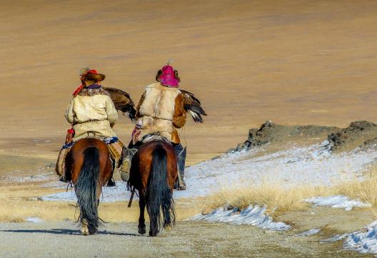 Voyage d'aventure avec les chasseurs à l'aigle de l'Altaï