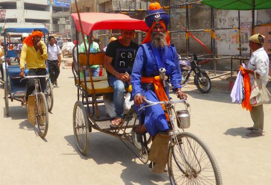 Rencontre avec un cyclo-rickshaw sikh à Amritsar