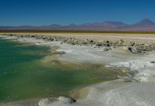 Laguna Cejas dans le désert d'Atacama au Chili