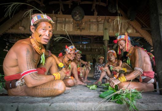 Immersion dans une cérémonie avec des chamans sur l'île de Siberut