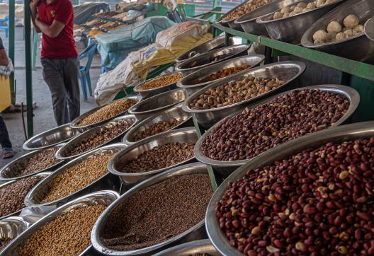 Randonnée vers un marché aux épices à Dushanbe