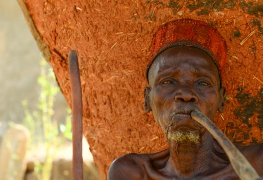 Rencontre avec Taneka, guérissuer et vieux sage réputé dans la chaîne de l'Atacora