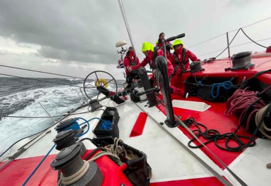 Voyage d'aventure et course sur un voilier à Lorient