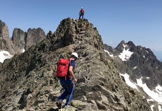 Voyage d'aventure et traversée des Crochues à Chamonix