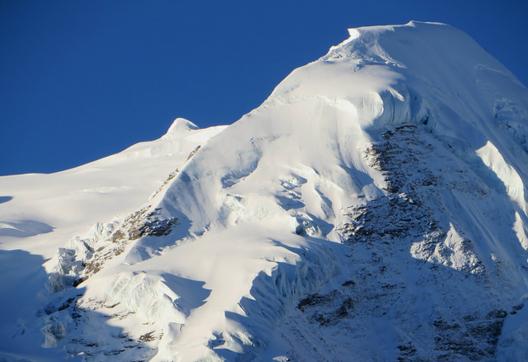 Ascension du Mera peak à 6 461 m dans la région de l’Everest au Népal