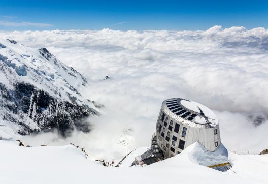 Voyage et refuge du goûter pour l'ascension du mont Blanc