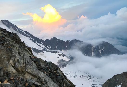 Expédition et ascension du mont Blanc par la voie normale