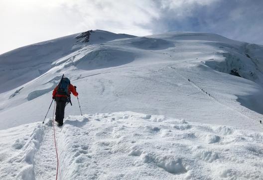 Voyage d'aventure et montée au refuge du Goûter au mont Blanc