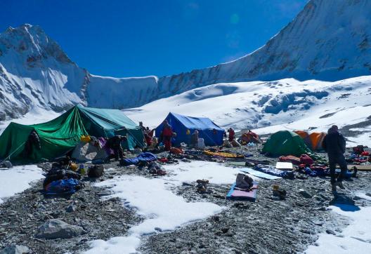 De l'Everest au Makalu via le Sherpani Col à 6 180 m