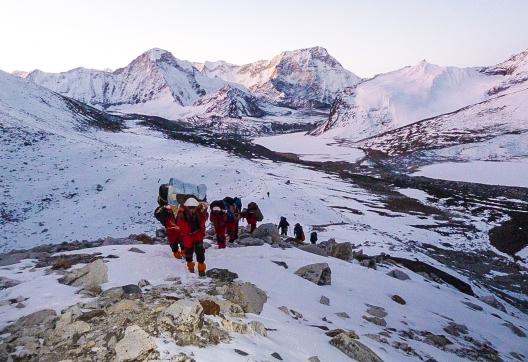De l'Everest au Makalu via le Sherpani Col à 6 180 m