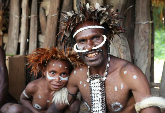 Immersion chez une famille papoue dani dans la vallée de Baliem