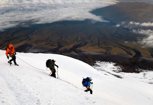 Ascension du Cotopaxi à 5 897 m dans les Andes en Équateur