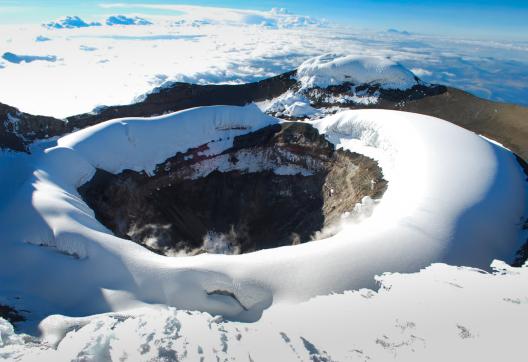 Ascension du Cotopaxi à 5 897 m dans les Andes en Équateur