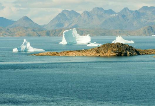 Randonnée et observation des iceberg dans le fjord Sermilik