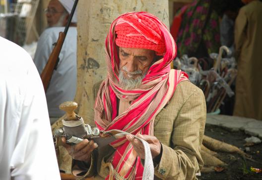 Voyage et marché de Nizwa au centre d'Oman