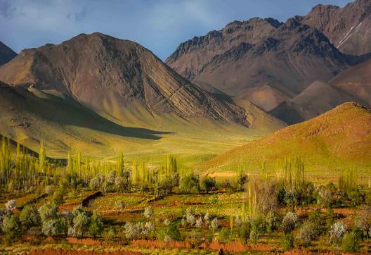 Trek dans une belle vallée de l'Azerbaïdjan oriental