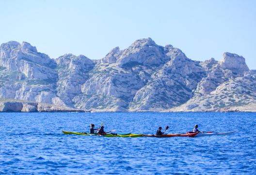 Voyage et navigation en kayak à Marseille