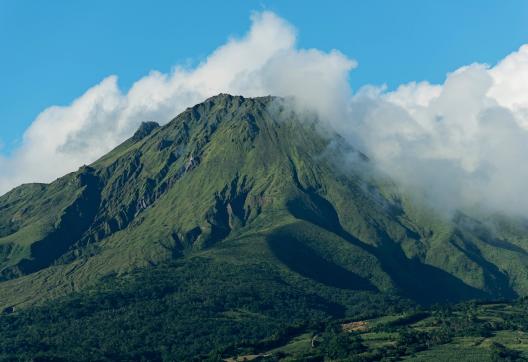 Ascension de la  Montagne Pelée en Martinique