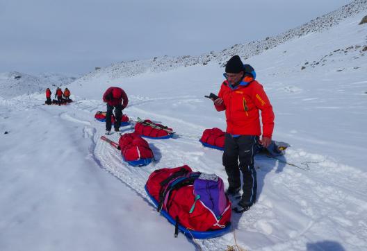 Voyage d'aventure et guide sur la traversée du Groenland d'ouest en est