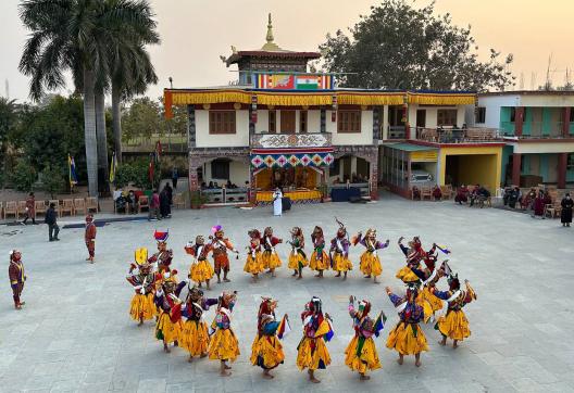 Immersion dans une fête monastique bhoutanaise à Bodhgaya