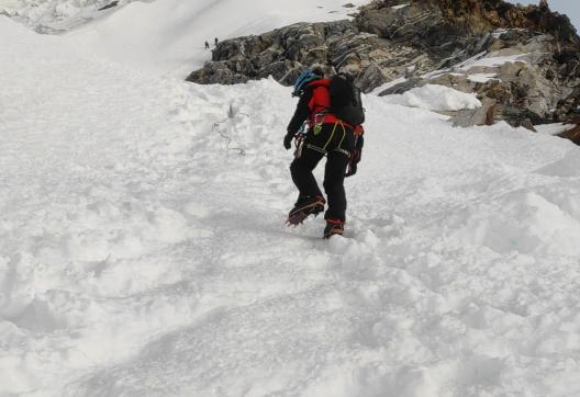 Ascension du Lobuche East à 6 145 m dans la région de l'Everest