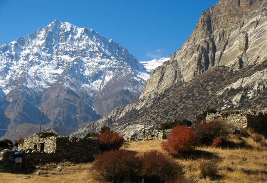 Village de Kyang vers Naar et Phu dans la région des Annapurnas au Népal